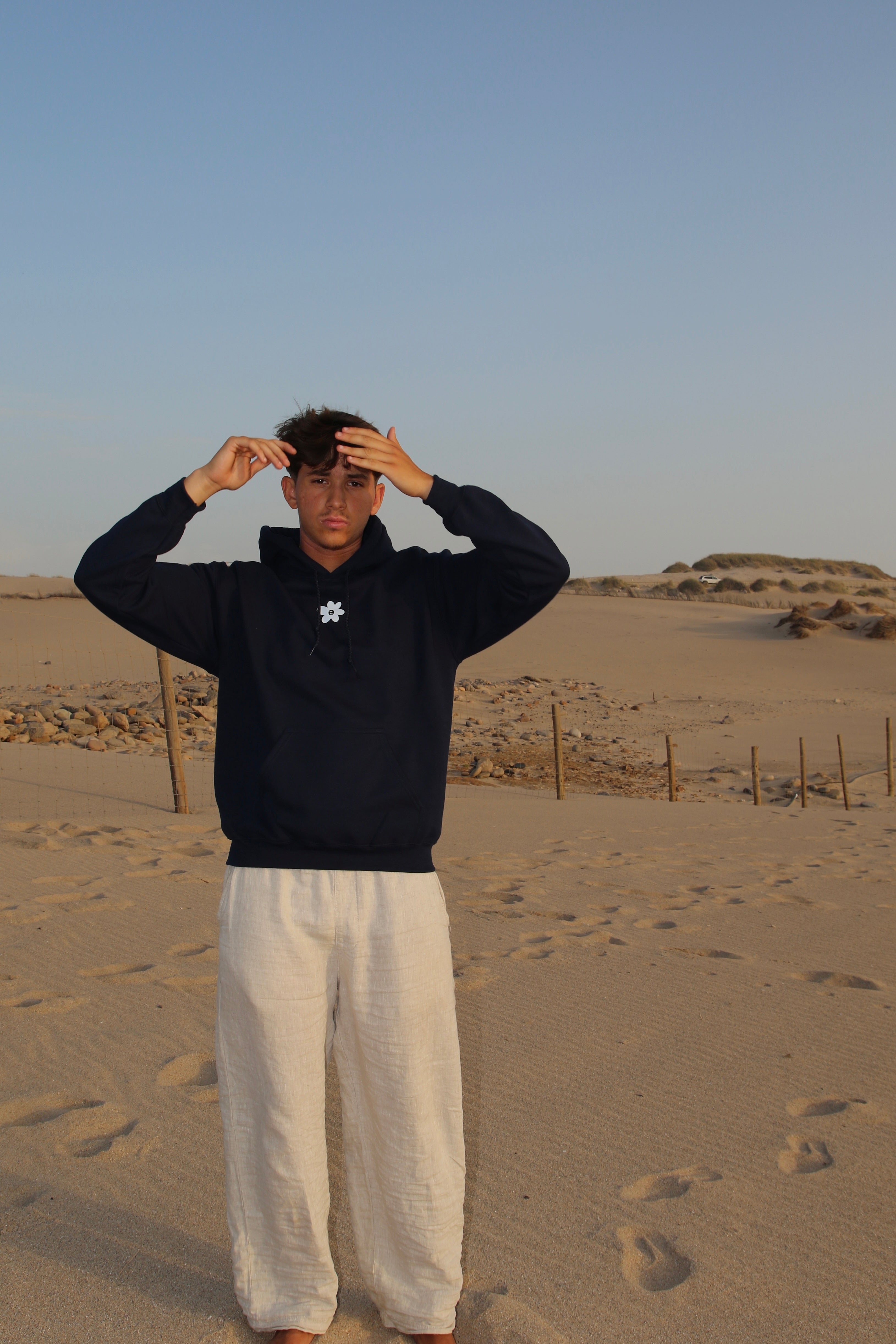 HOODIE "VÊS"