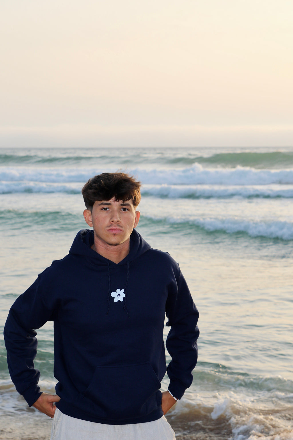 HOODIE "VÊS"