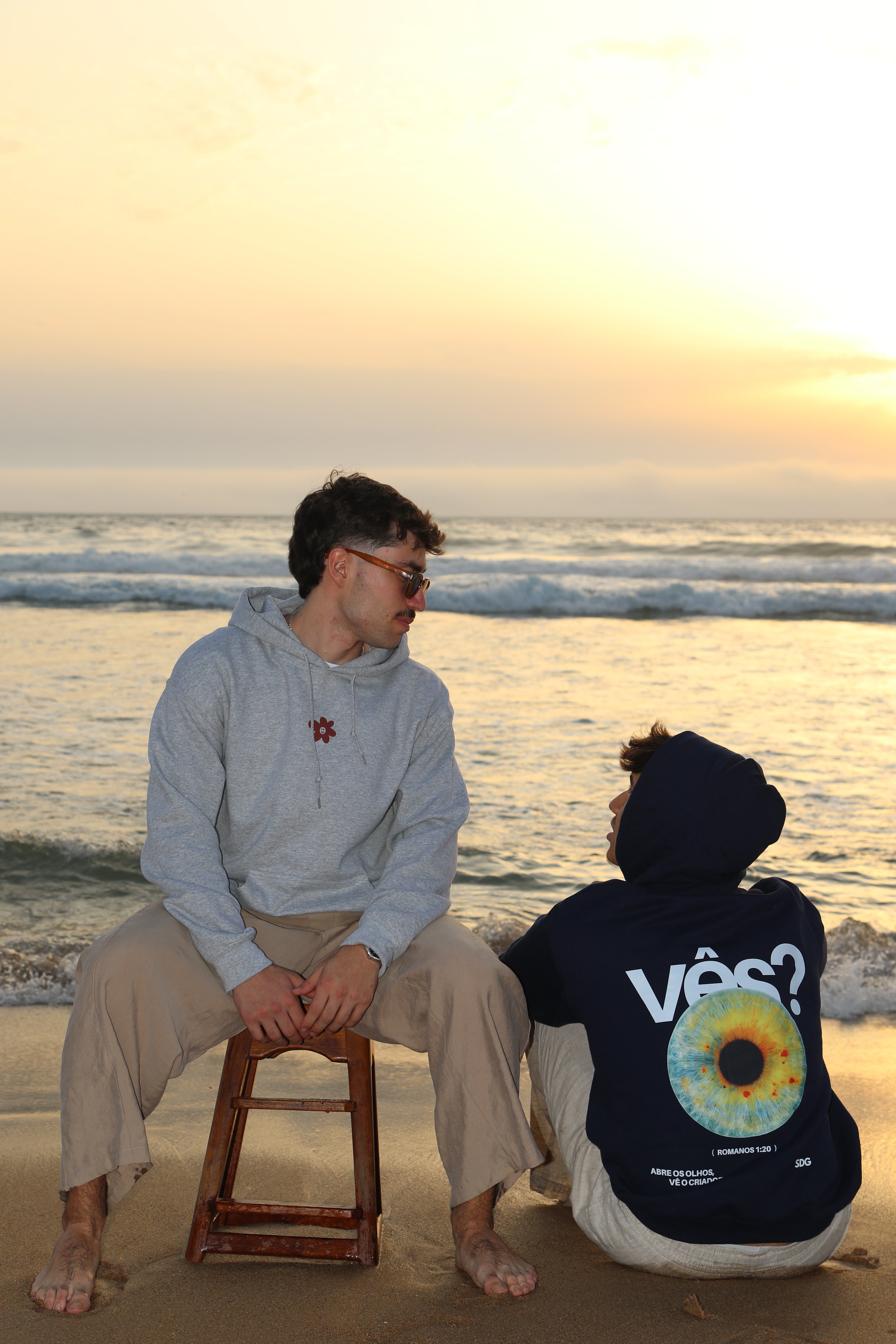 HOODIE "VÊS"