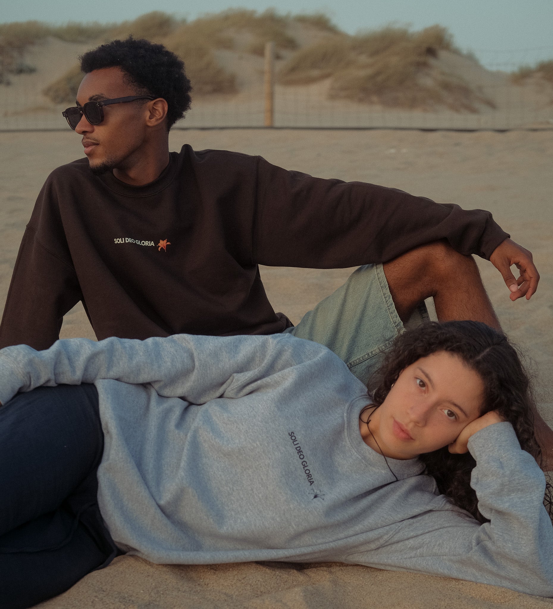 CREWNECK "COM AMOR"