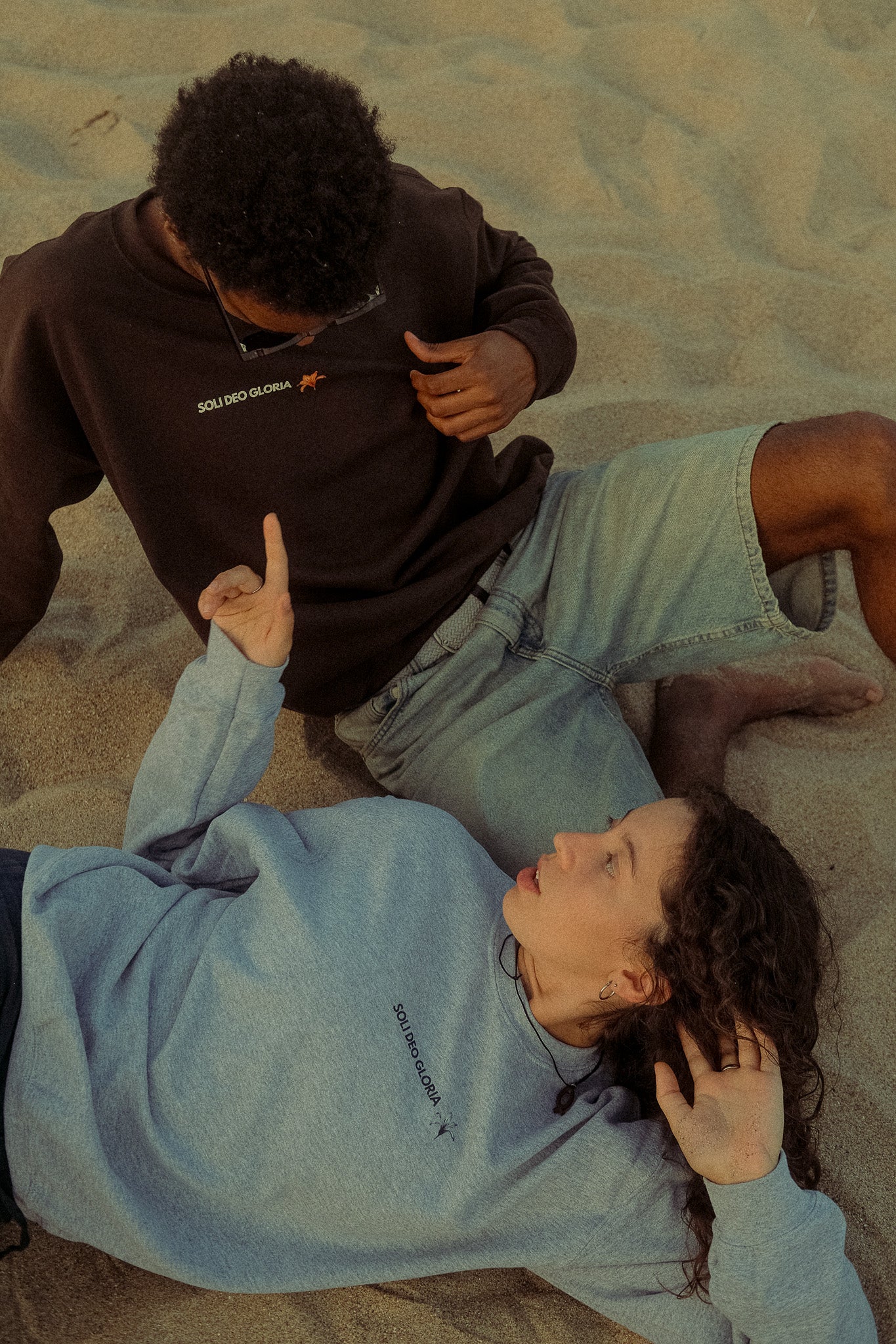 CREWNECK "COM AMOR"